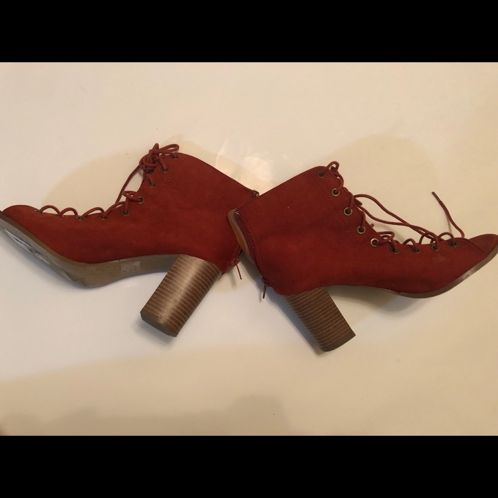 maroon high heels